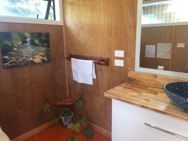 Sunrise Cabin At First Light Rangihaeata Retreat Takaka Εξωτερικό φωτογραφία