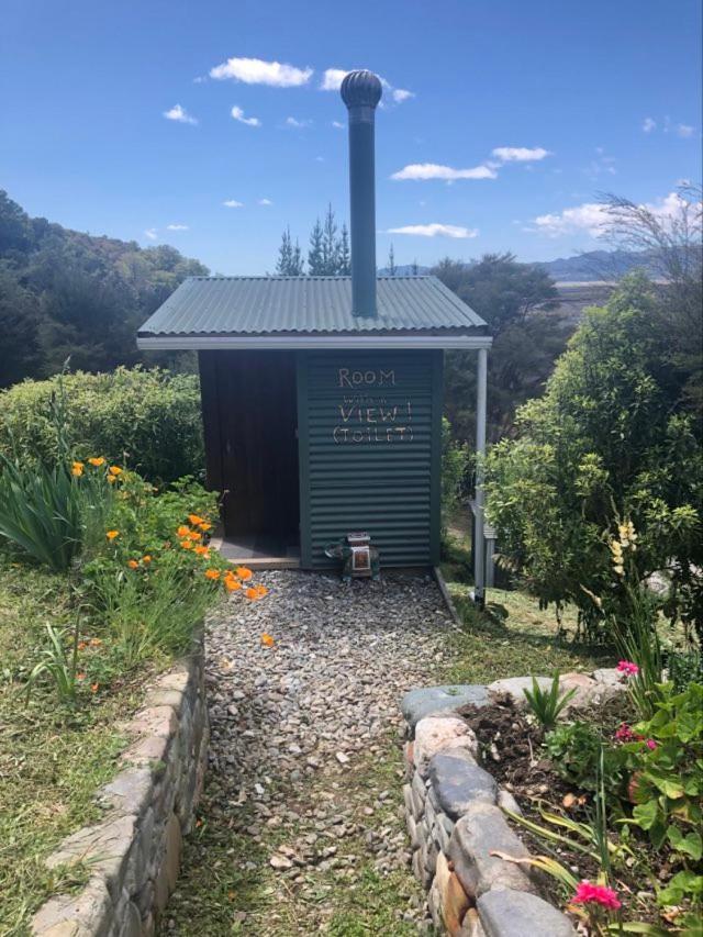 Sunrise Cabin At First Light Rangihaeata Retreat Takaka Εξωτερικό φωτογραφία